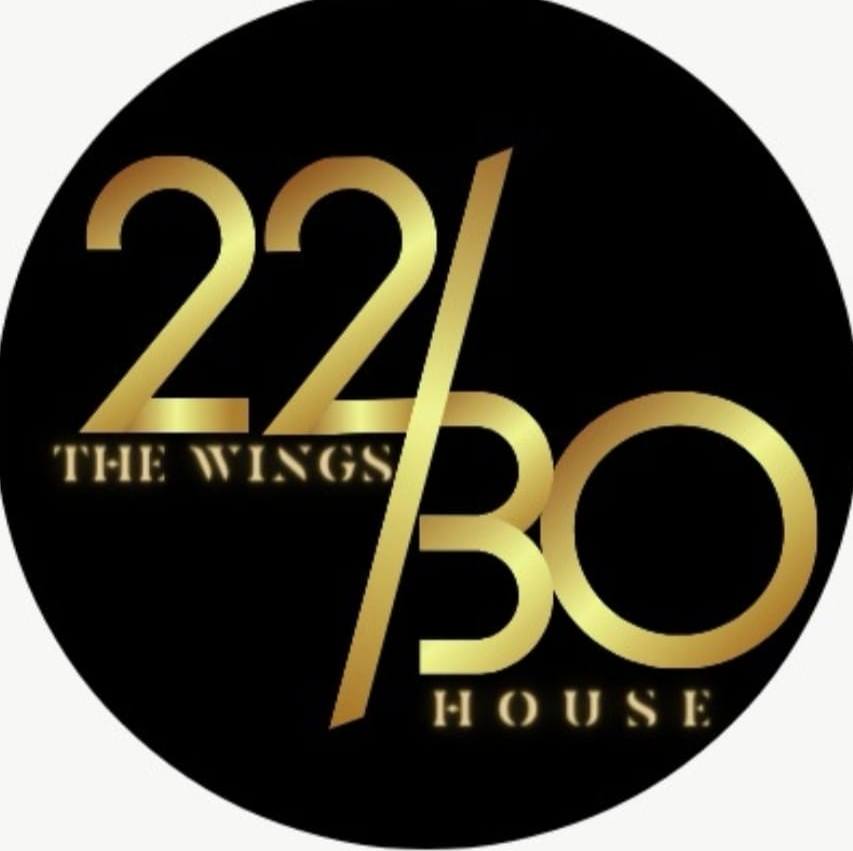 22/30 The Wings House